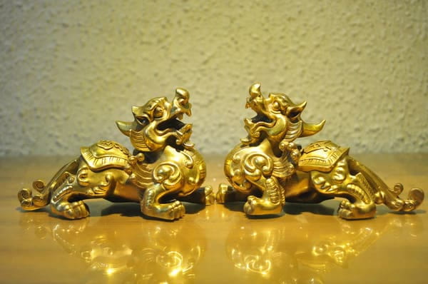 Tỳ Hưu Cho Người Mệnh Kim: Bí Quyết Chọn Lựa Phong Thủy Hút Tài Lộc