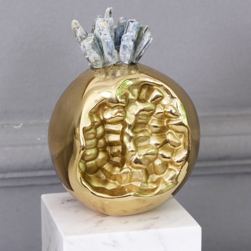 Mẫu lựu đá thạch anh sang trọng để bàn phòng khách